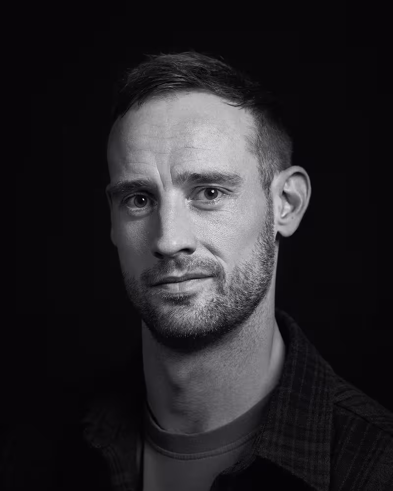 Portrait of Harry Roberts taken at beyond tellerrand in Düsseldorf 2021 by Norman Posselt