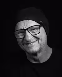 Portrait of Titus Dittmann taken at beyond tellerrand in Düsseldorf 2021 by Norman Posselt