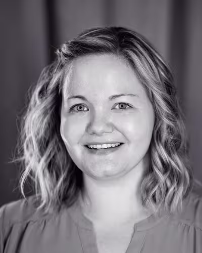 Portrait of Stephanie Eckles taken at beyond tellerrand in Düsseldorf 2022 by Norman Posselt