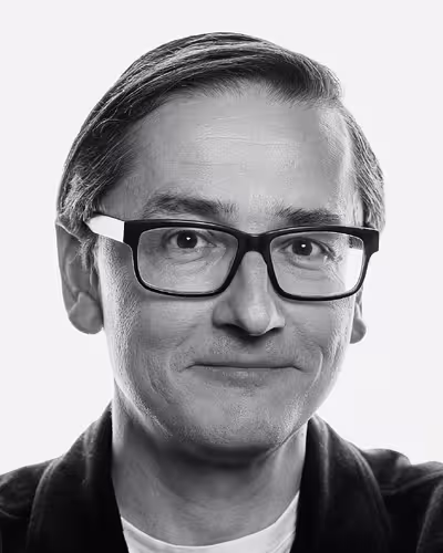 Portrait of Mario Klingemann taken at beyond tellerrand in Düsseldorf 2023 by Norman Posselt