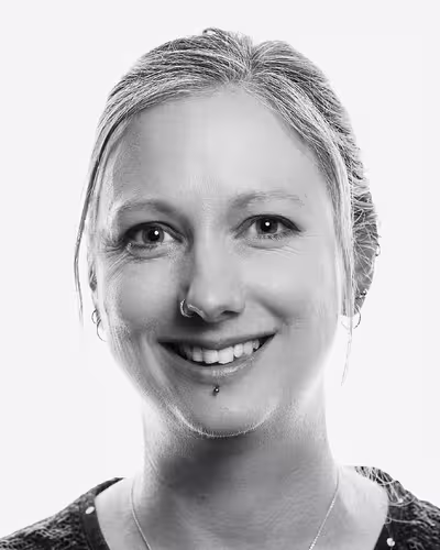 Portrait of Michelle Barker taken at beyond tellerrand in Düsseldorf 2023 by Norman Posselt