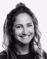 Portrait of Emily Anhalt taken at beyond tellerrand in Düsseldorf 2023 by Norman Posselt