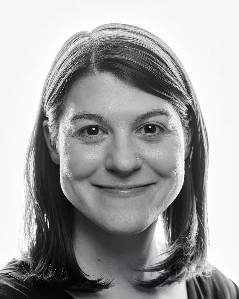 Portrait of Maggie Appleton taken at beyond tellerrand in Düsseldorf 2024 by Norman Posselt