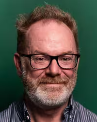 Portrait of Jason Pamental taken at beyond tellerrand in Düsseldorf 2025 by Norman Posselt