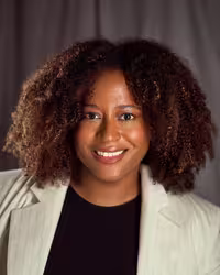 Portrait of Sharon Steed taken at beyond tellerrand in Hamburg 2022 by Norman Posselt