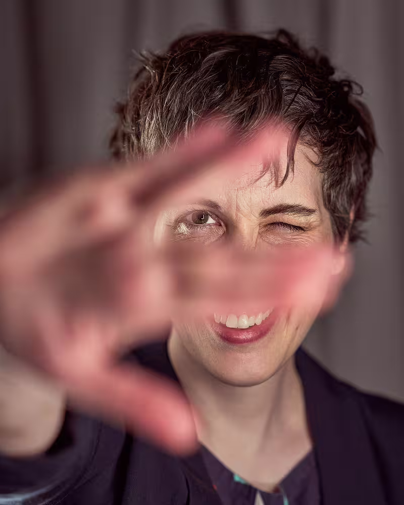 Portrait of Doro Ottermann taken at beyond tellerrand in Hamburg 2022 by Norman Posselt